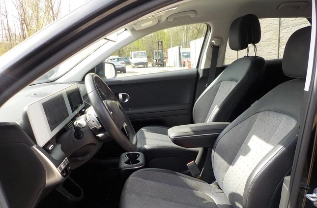 Hyundai IONIQ 5 cena 92900 przebieg: 53086, rok produkcji 2022 z Staszów małe 436